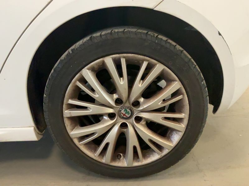 Alfa Romeo Giulietta 1.4 Turbo Super 2016 – снимка 5
