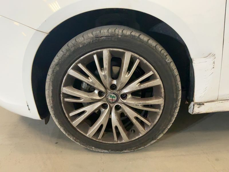 Alfa Romeo Giulietta 1.4 Turbo Super 2016 – снимка 3