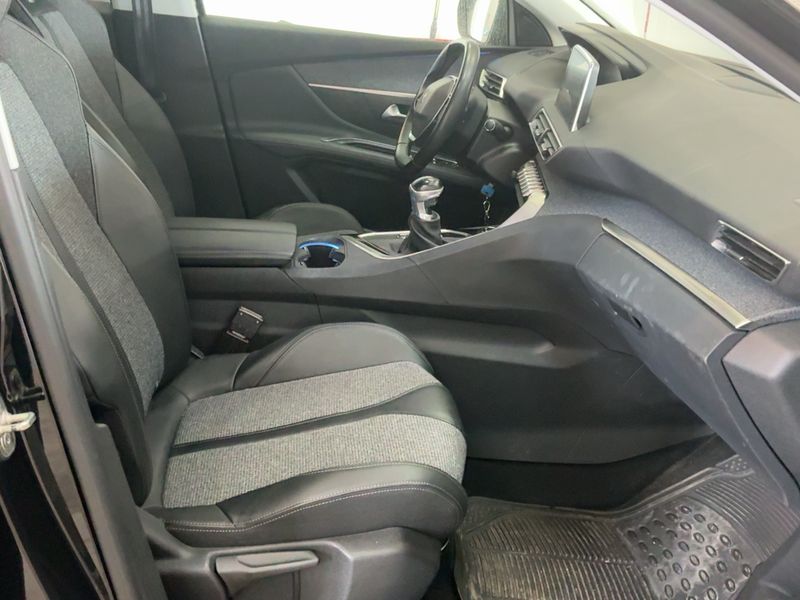 Peugeot 3008 1.5 Blue-HDi Allure 2019 – снимка 16