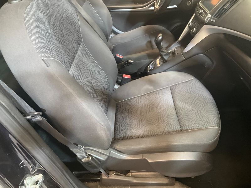 Opel Zafira Tourer 1.6 CDTI Selective Start/Stop 2018 – снимка 34
