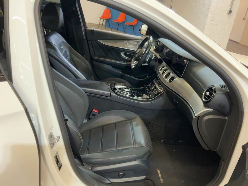 Mercedes-Benz E-Klasse E 63 AMG 4Matic 2019 – снимка 16