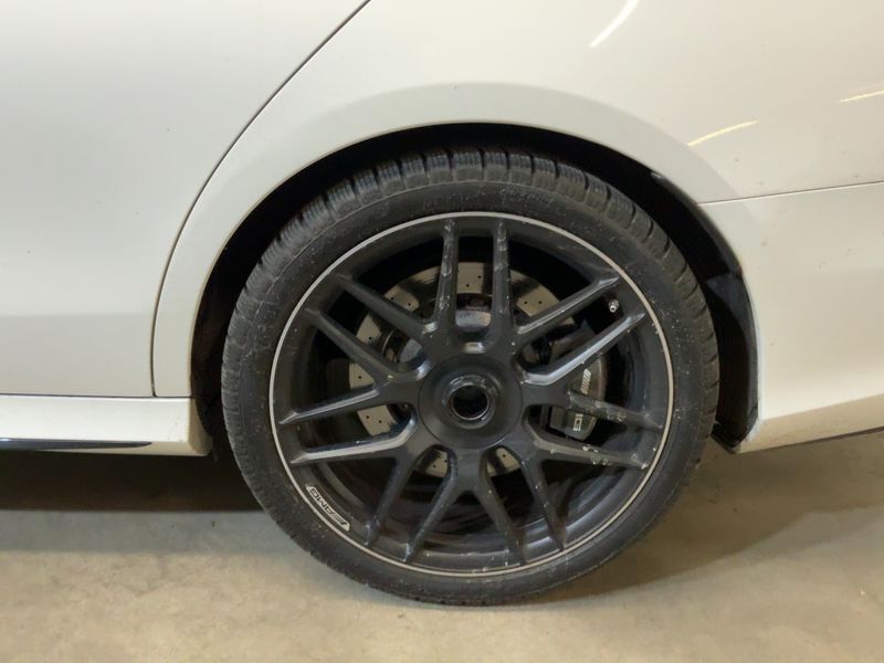 Mercedes-Benz E-Klasse E 63 AMG 4Matic 2019 – снимка 5