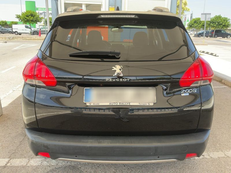 Peugeot 2008 1.6 e-HDi Allure 2014 – снимка 7
