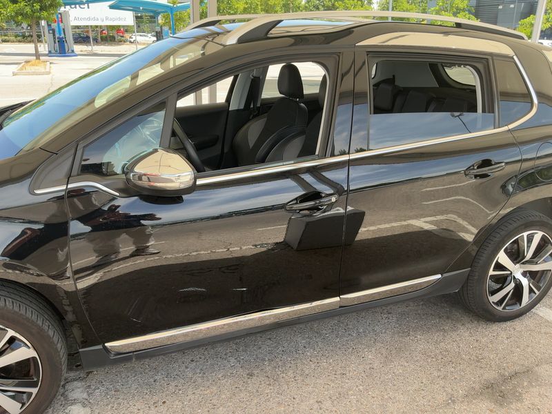Peugeot 2008 1.6 e-HDi Allure 2014 – снимка 4