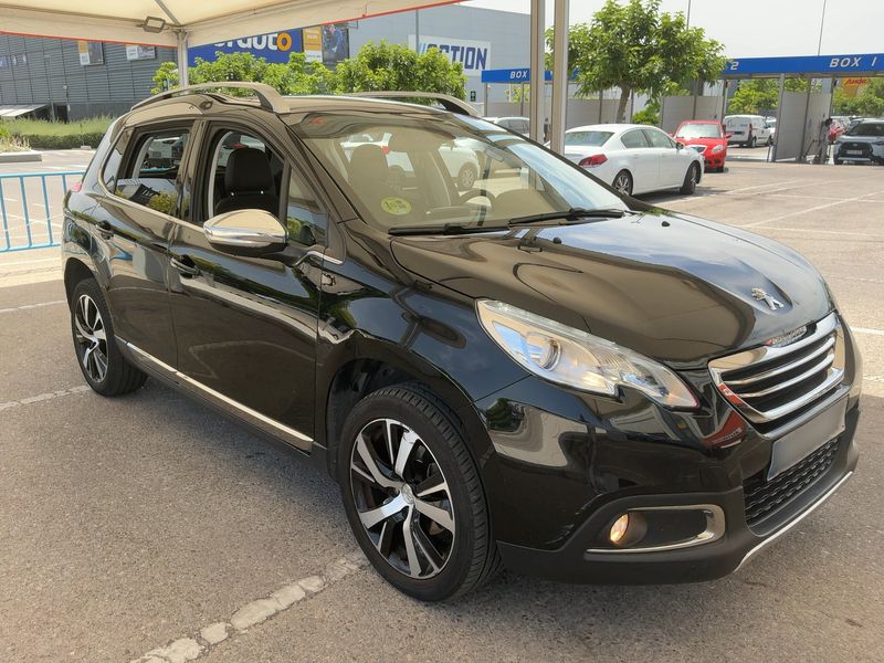 Peugeot 2008 1.6 e-HDi Allure 2014 – снимка 12