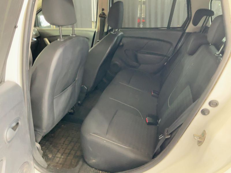 Dacia Logan MCV 0.9 TCe Supreme 2016 – снимка 19