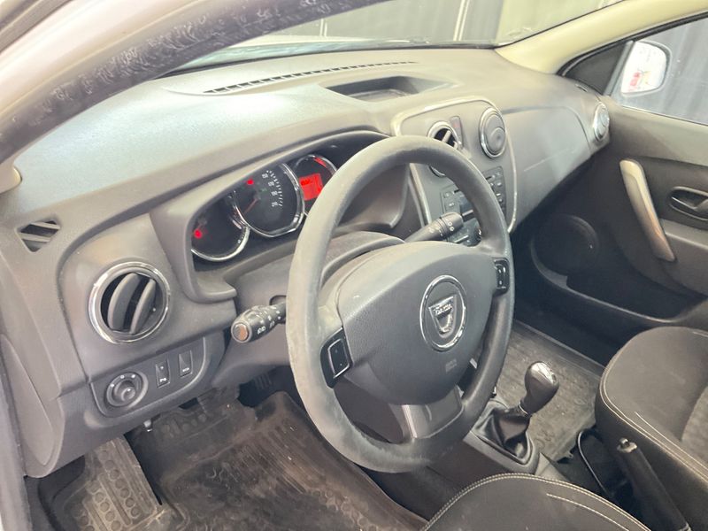 Dacia Logan MCV 0.9 TCe Supreme 2016 – снимка 28