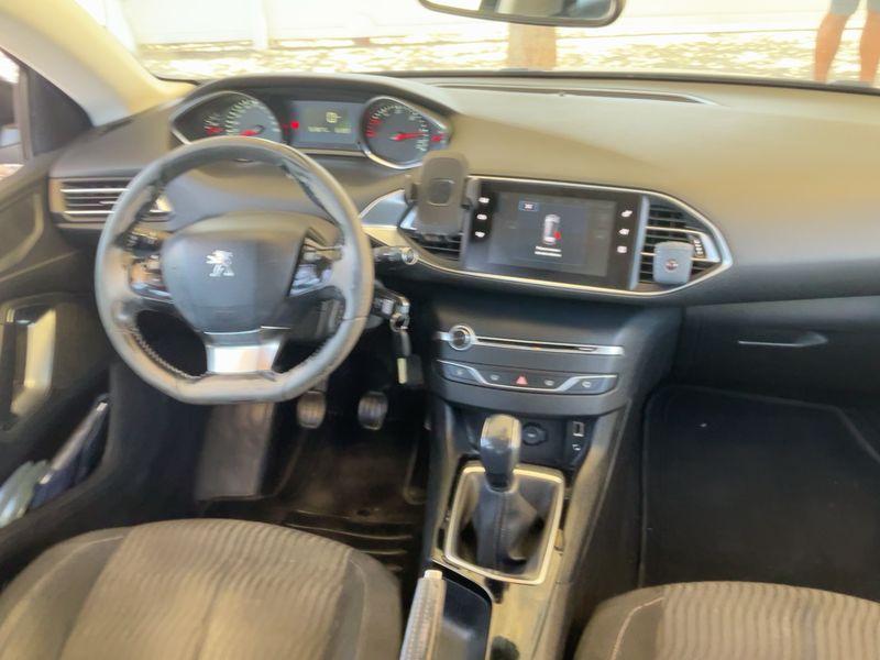 Peugeot 308 1.6 HDi Active 2015 – снимка 17