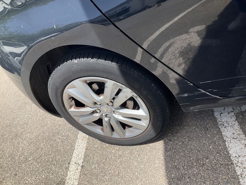 Peugeot 308 1.6 HDi Active 2015 – снимка 24