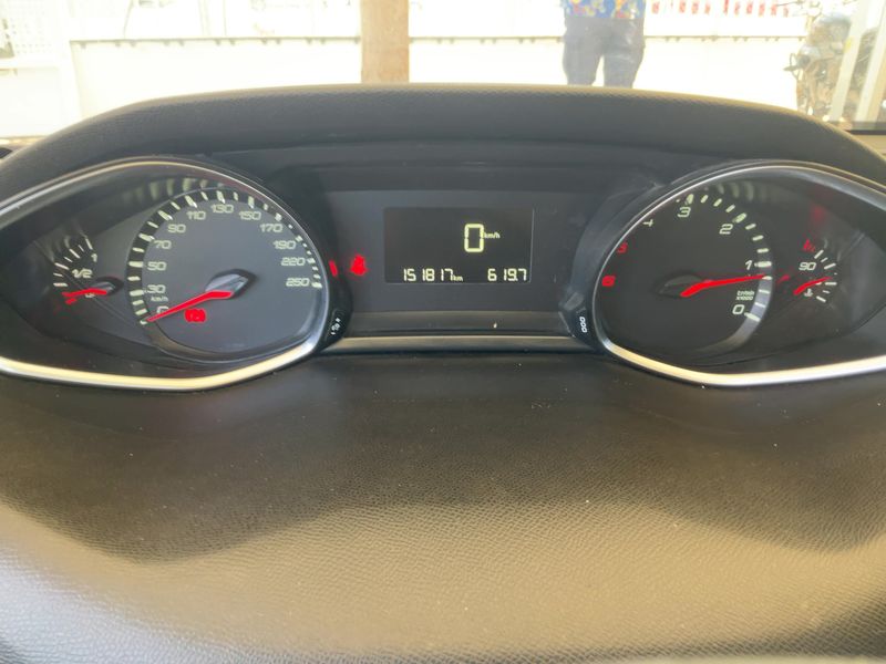 Peugeot 308 1.6 HDi Active 2015 – снимка 18