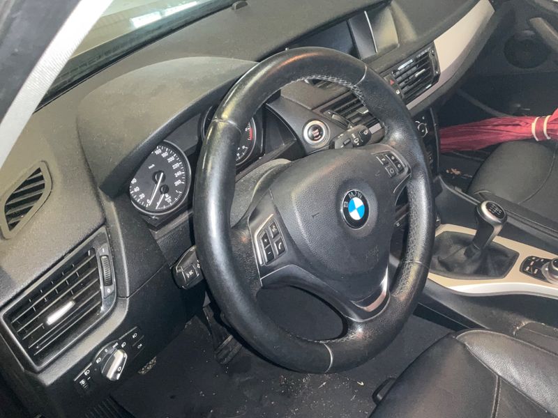 BMW X1 sDrive 16d Business 2015 – снимка на щета 33