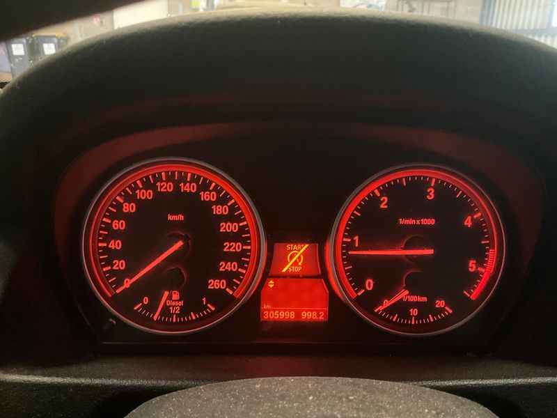 BMW X1 sDrive 16d Business 2015 – снимка 18