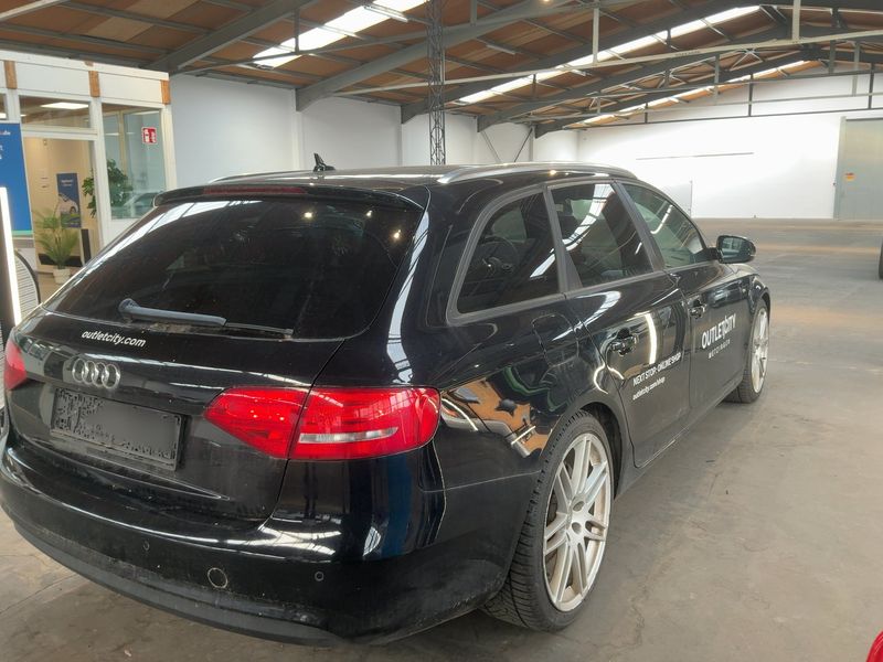 Audi A4 2.0 TDI S line Sportpaket plus 2012 – снимка 6