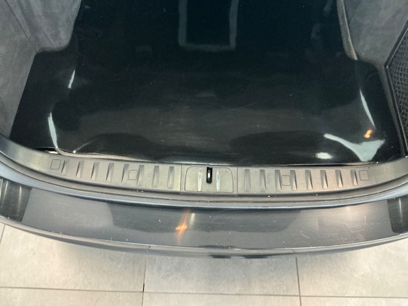 BMW 3er 320d 2011 – снимка 36