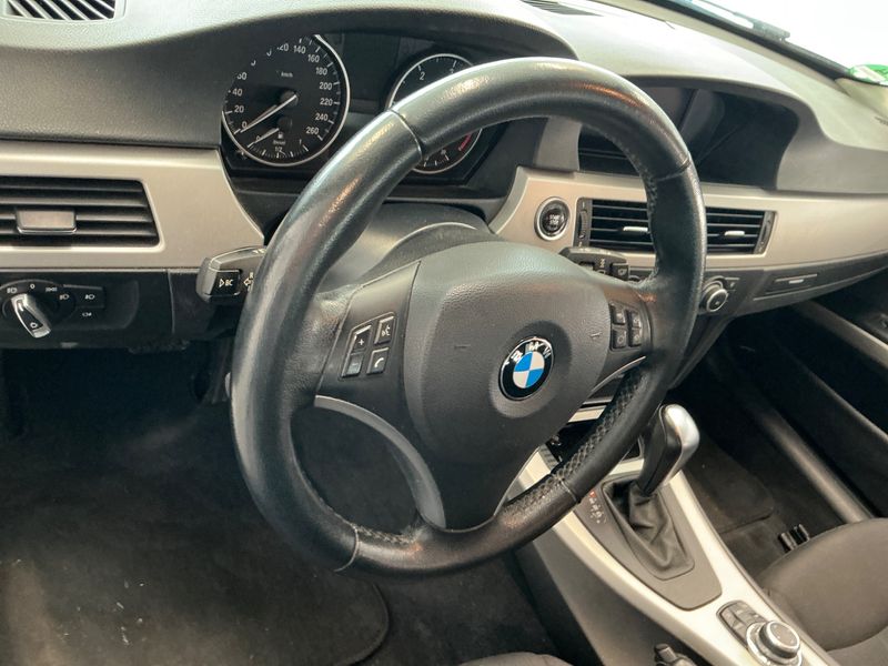 BMW 3er 320d 2011 – снимка 43
