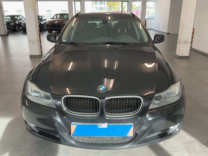 BMW 3er 320d 2011 – снимка 14