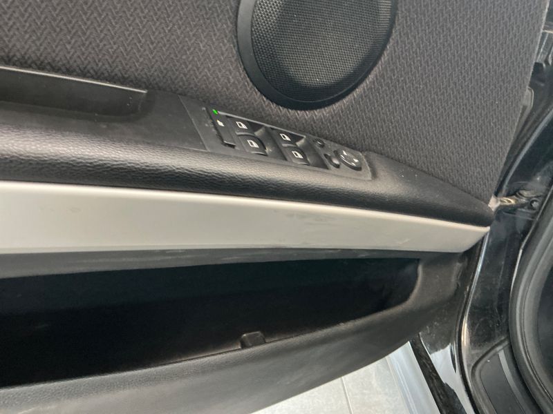 BMW 3er 320d 2011 – снимка 29
