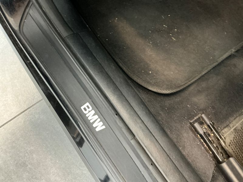 BMW 3er 320d 2011 – снимка 35