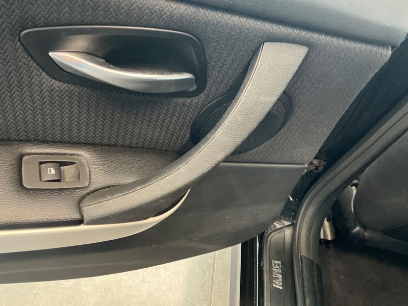 BMW 3er 320d 2011 – снимка 34