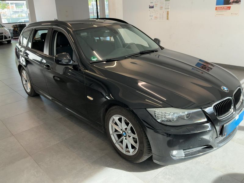 BMW 3er 320d 2011 – снимка 12