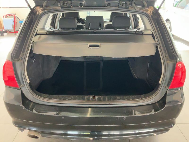 BMW 3er 320d 2011 – снимка 15