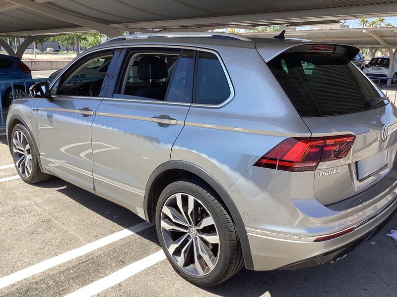 Volkswagen Tiguan 2.0 TDI Sport BlueMotion Tech 2018 – снимка 6