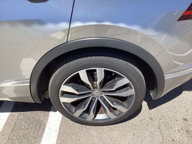 Volkswagen Tiguan 2.0 TDI Sport BlueMotion Tech 2018 – снимка 5