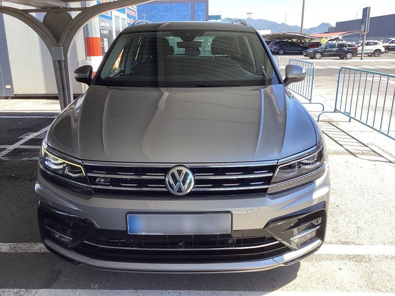 Volkswagen Tiguan 2.0 TDI Sport BlueMotion Tech 2018 – снимка 14