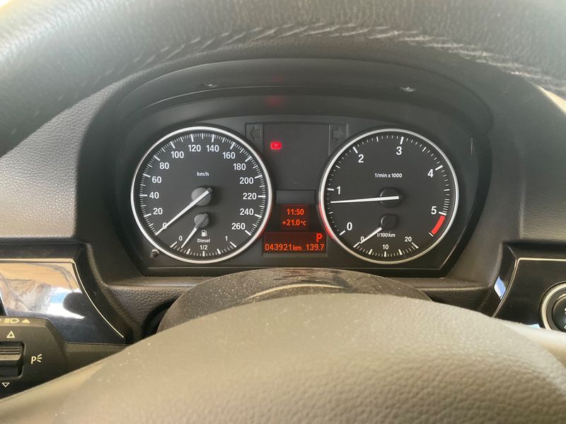 BMW 3er 320d 2011 – снимка 13