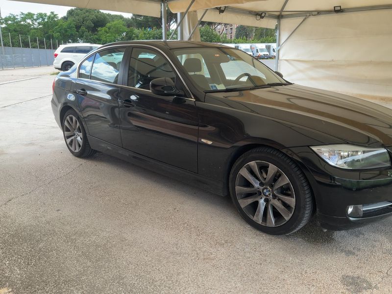 BMW 3er 320d 2011 – снимка 8