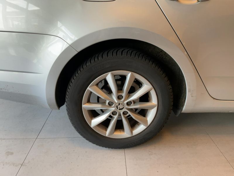 Skoda Octavia 2.0 TDI Style 2016 – снимка 9