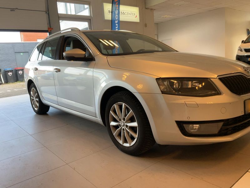 Skoda Octavia 2.0 TDI Style 2016 – снимка 12