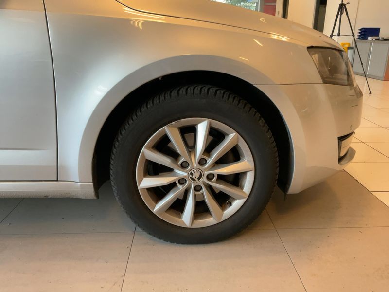 Skoda Octavia 2.0 TDI Style 2016 – снимка 11