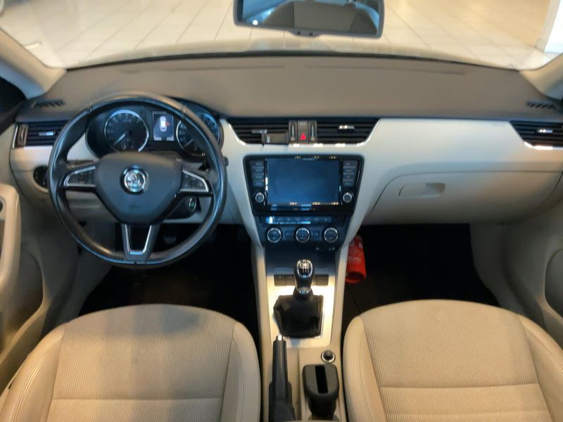 Skoda Octavia 2.0 TDI Style 2016 – снимка 17