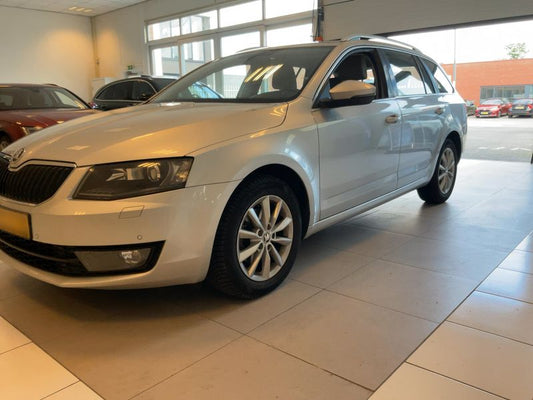 Skoda Octavia 2.0 TDI Style 2016 – снимка 2
