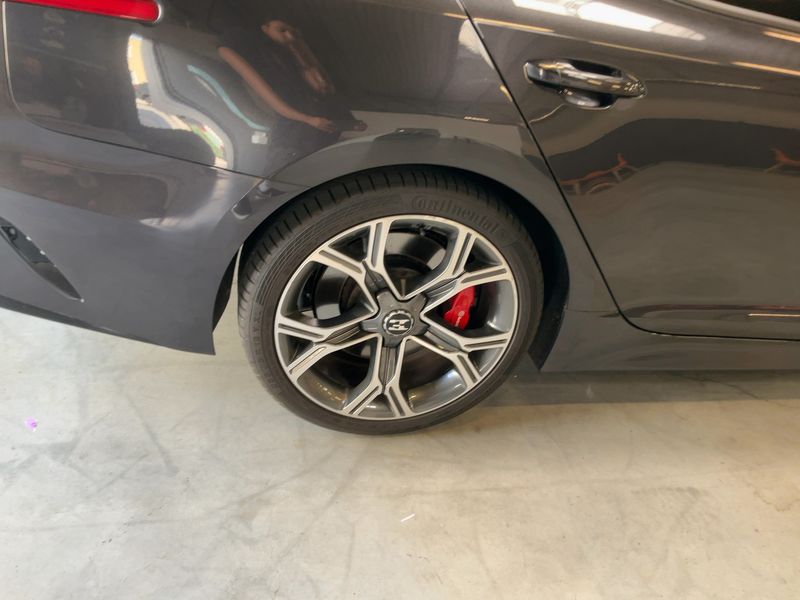 Kia Stinger 3.3 V6 TGDI GT 4WD 2018 – снимка 9