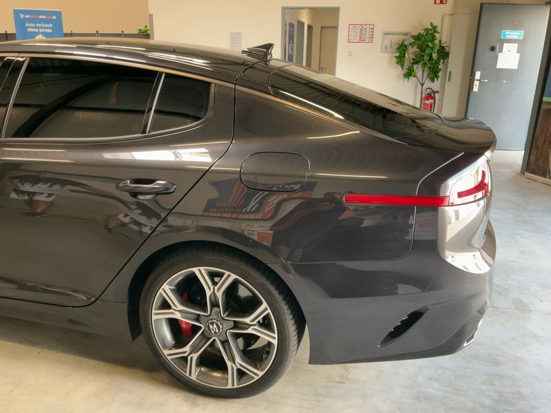 Kia Stinger 3.3 V6 TGDI GT 4WD 2018 – снимка 6