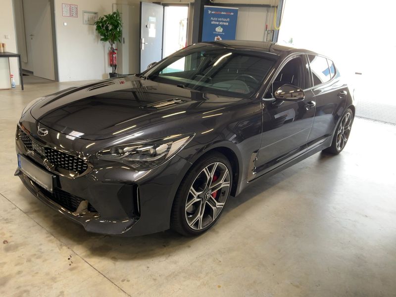 Kia Stinger 3.3 V6 TGDI GT 4WD 2018 – снимка 1