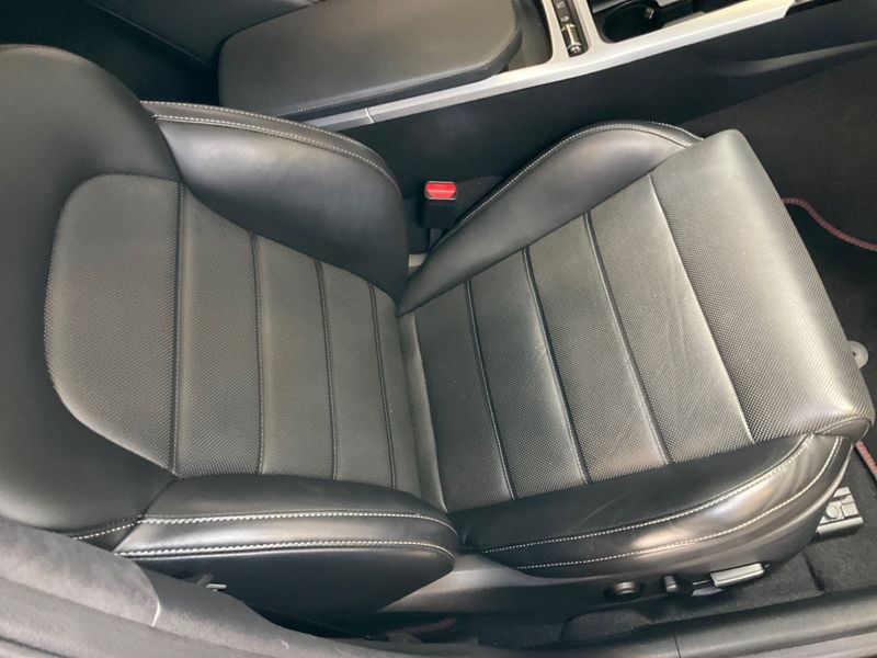 Kia Stinger 3.3 V6 TGDI GT 4WD 2018 – снимка 25