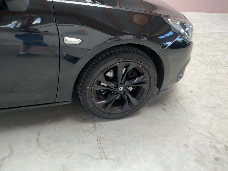 Opel Astra 1.6 SIDI Turbo Dynamic Start&Stop 2017 – снимка 11