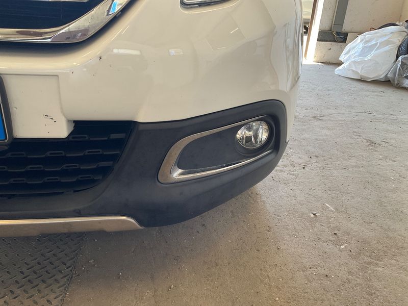 Peugeot 2008 1.6 e-HDi Allure 2013 – снимка 41