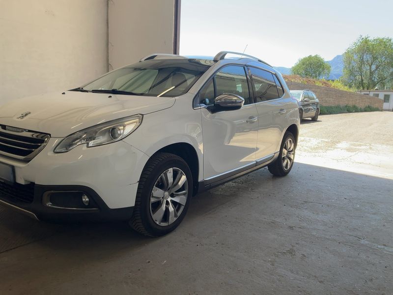 Peugeot 2008 1.6 e-HDi Allure 2013 – снимка 2