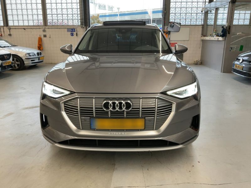 Audi e-tron 50 quattro advanced 2019 – снимка 14