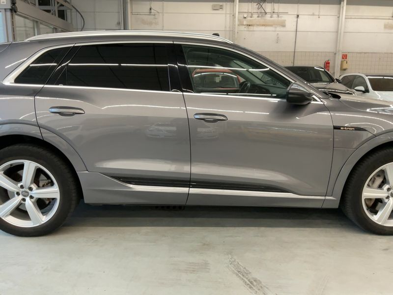 Audi e-tron 50 quattro advanced 2019 – снимка 10