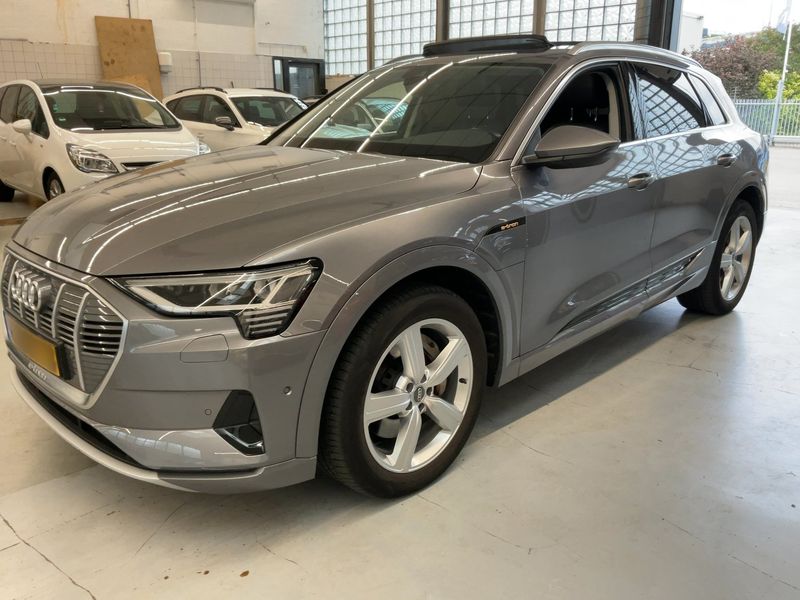Audi e-tron 50 quattro advanced 2019 – снимка 2