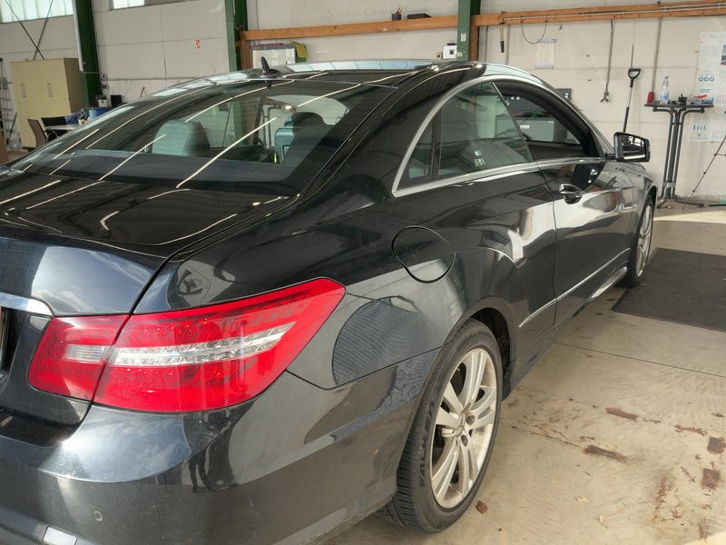 Mercedes-Benz E-Klasse E 350 CDI BlueEfficiency Avantgarde 2011 – снимка 8