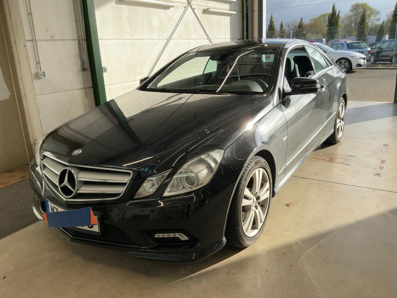 Mercedes-Benz E-Klasse E 350 CDI BlueEfficiency Avantgarde 2011 – снимка 1