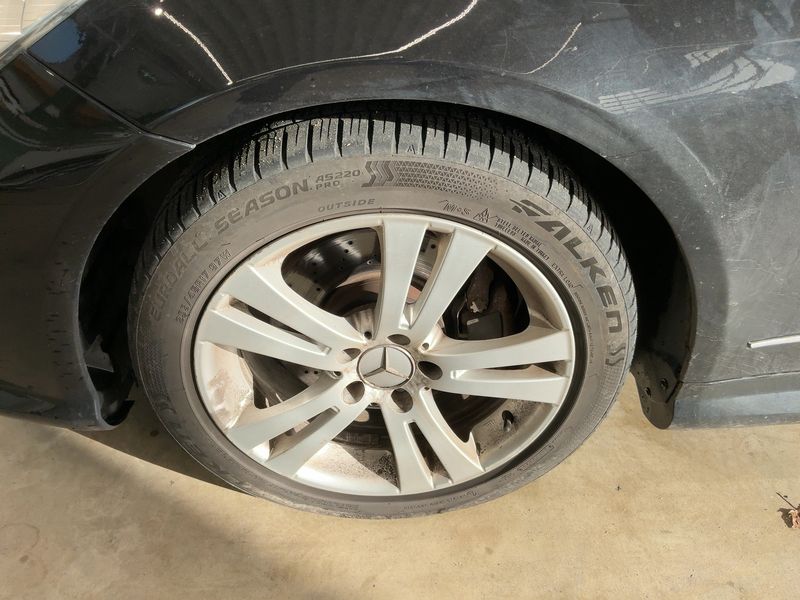 Mercedes-Benz E-Klasse E 350 CDI BlueEfficiency Avantgarde 2011 – снимка 3