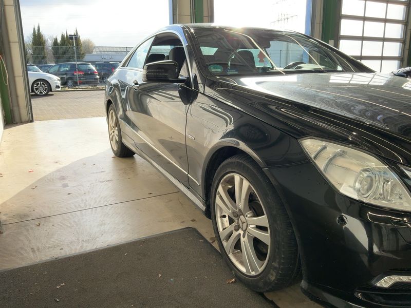 Mercedes-Benz E-Klasse E 350 CDI BlueEfficiency Avantgarde 2011 – снимка 12