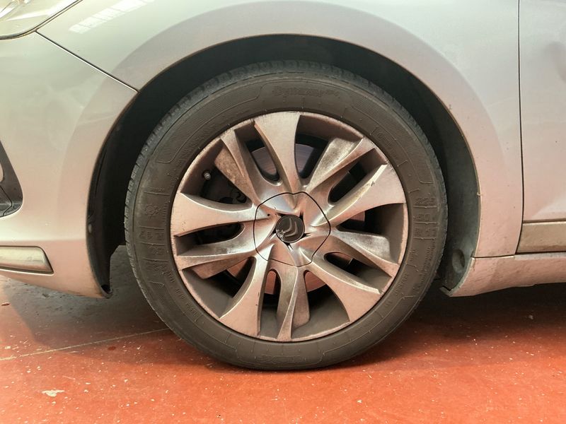 Citroen DS5 2.0 HDi Executive 2012 – снимка 3